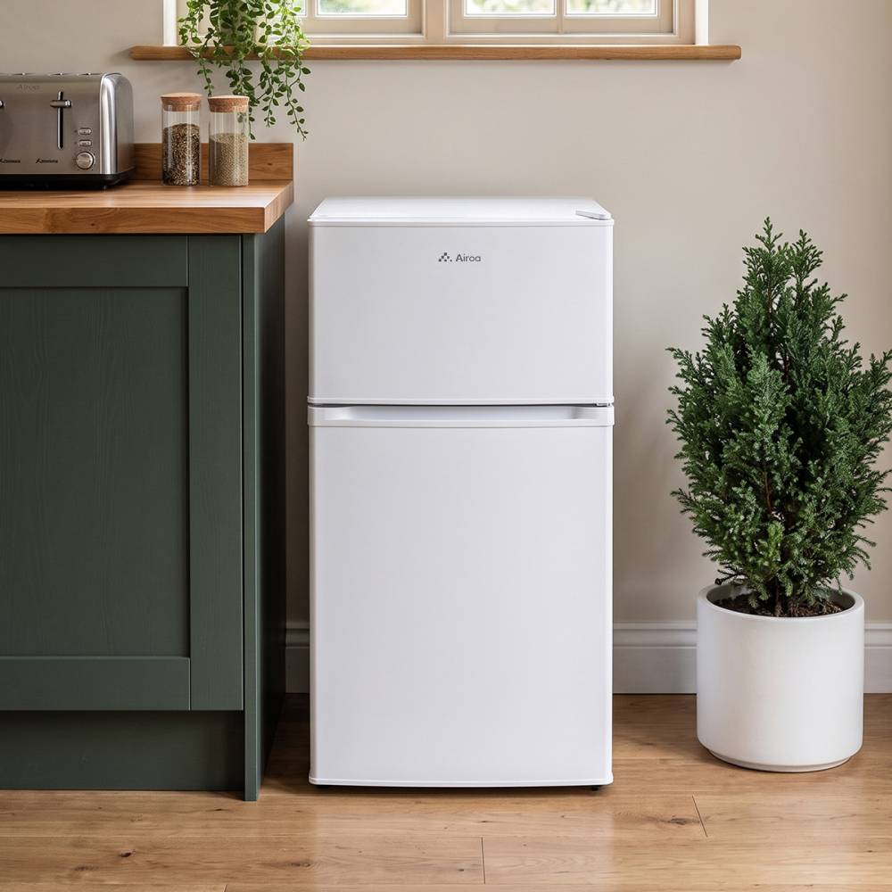 89l Freestanding Top Freezer Fridge | White