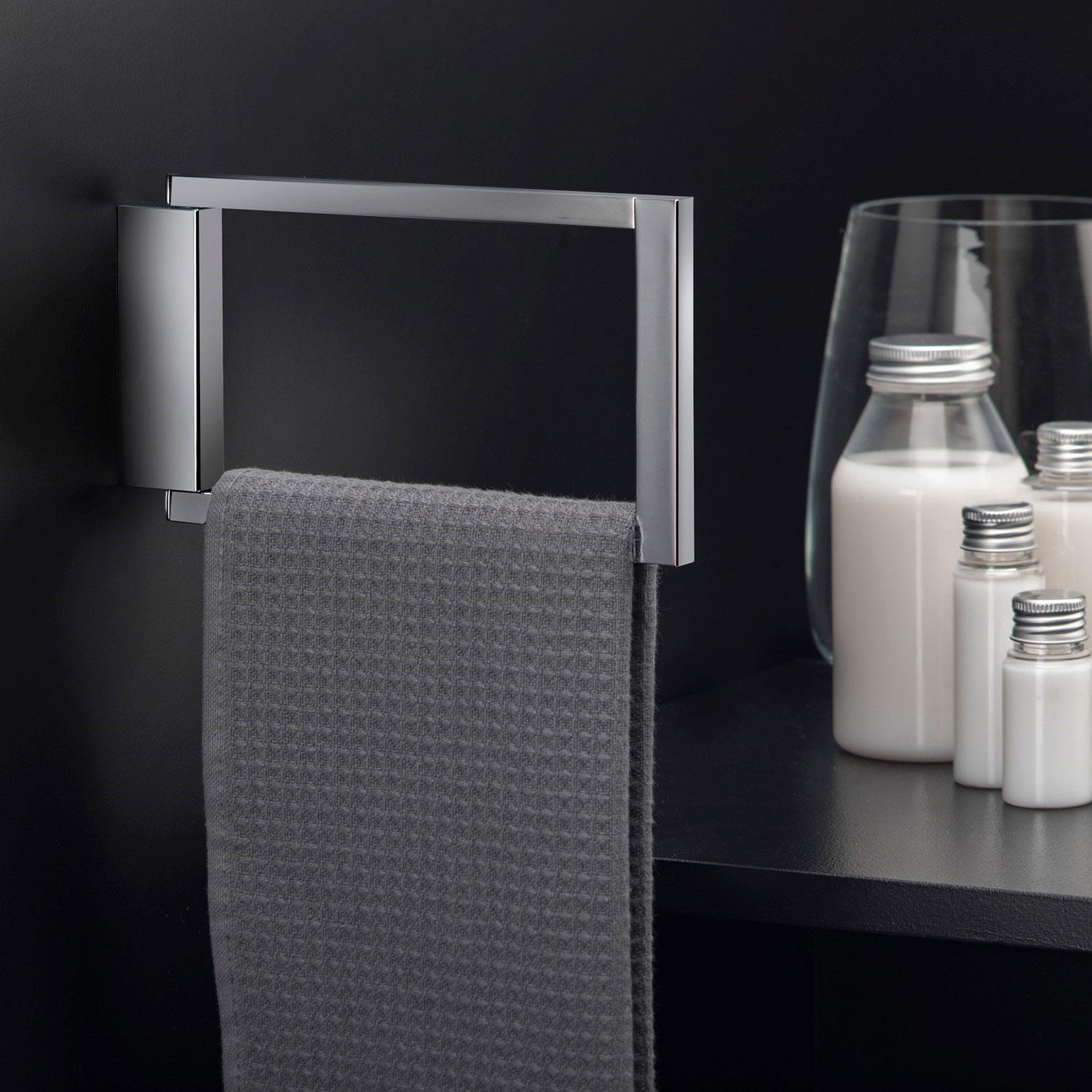 Towel Ring, Silver Gloss, Wall-mounted, 20,3 Cm. Collection The Grid