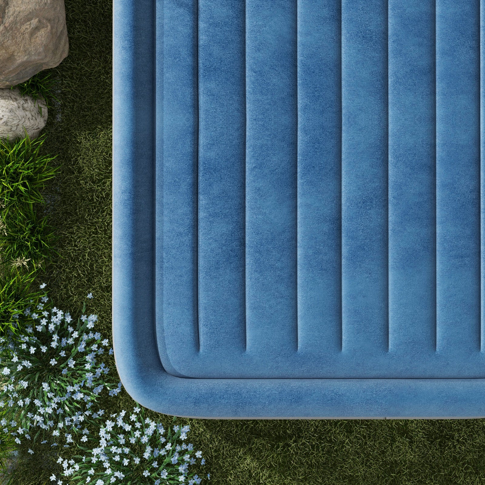 King Size Air Bed With Built-in Pump | Blue