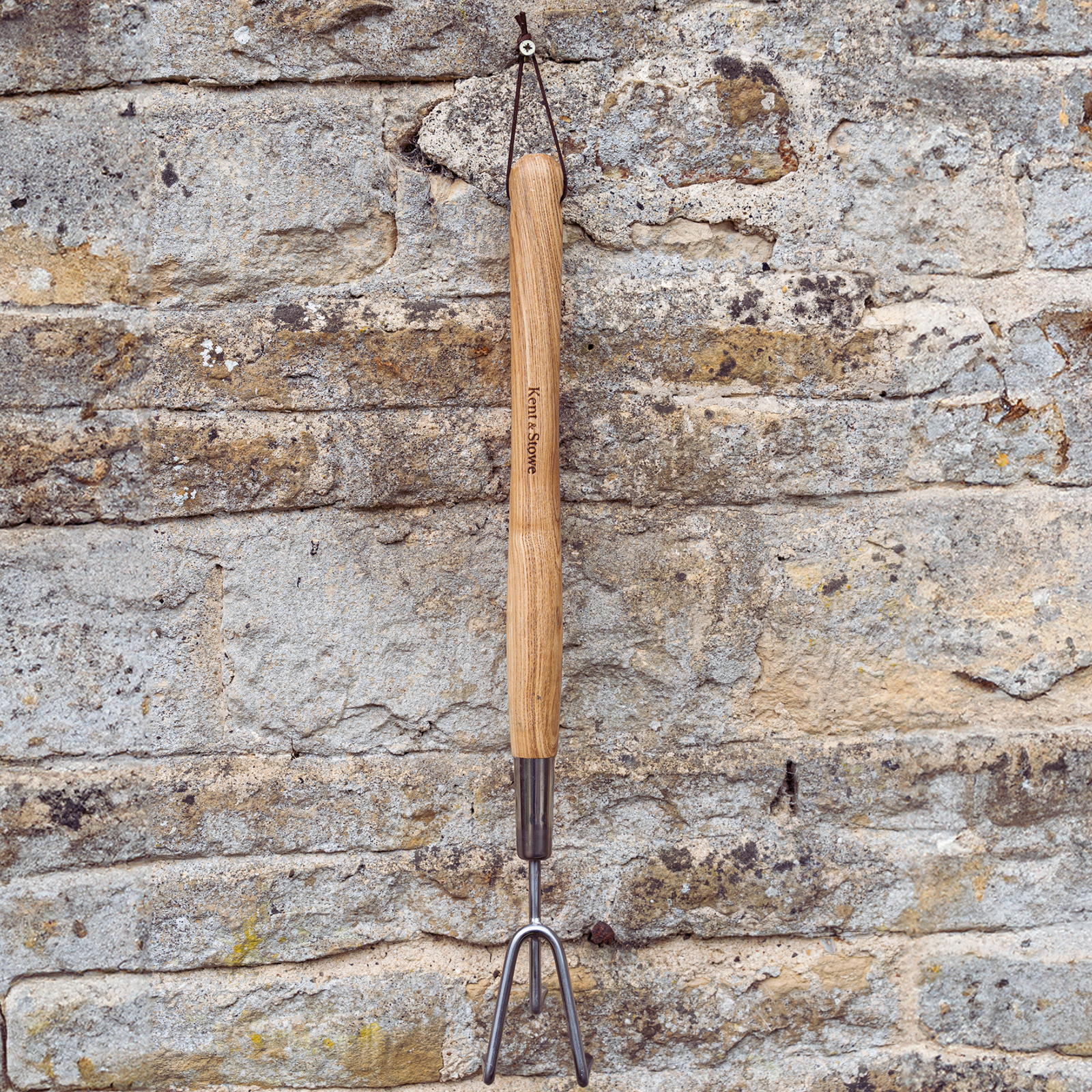 Stainless Steel 3-prong Border Hand Cultivator