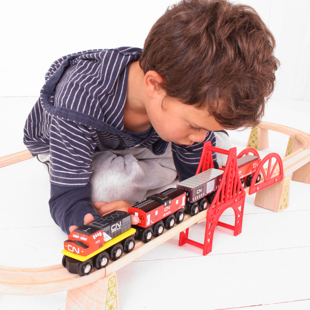 Wooden CN Train Engine with 3 Carriages