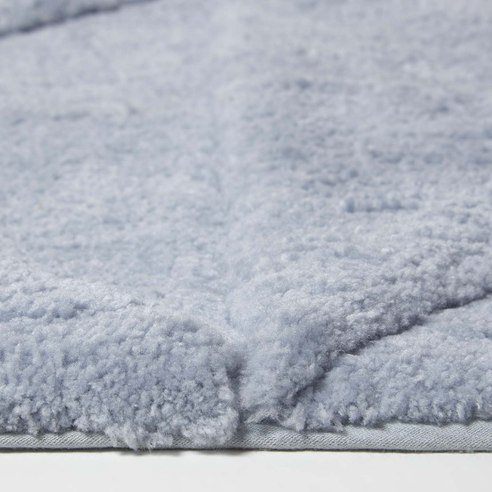 Tufted Geometric Design Bath Mat | 50 x 80cm | Light Blue