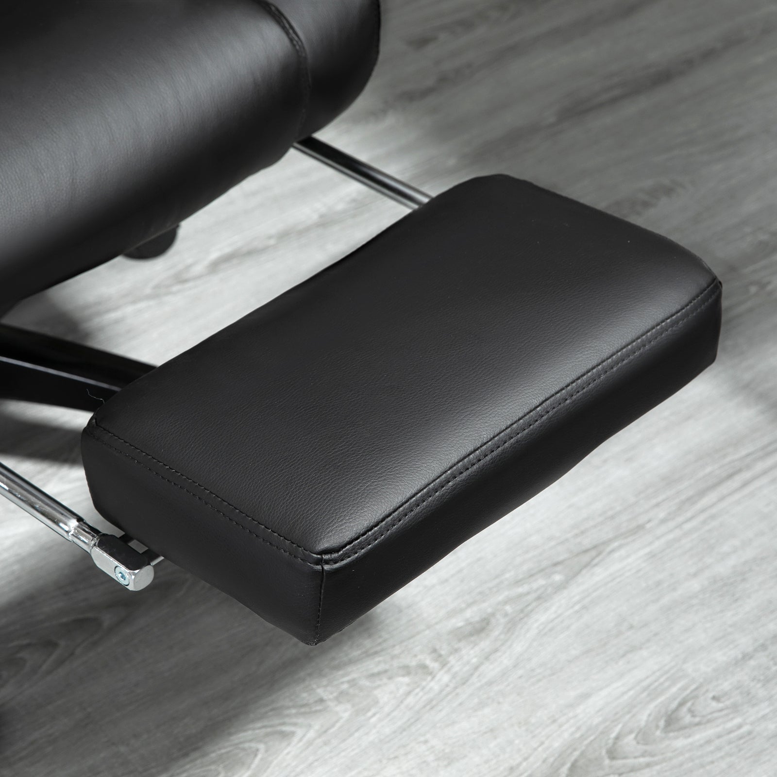 Pu Leather Office Chair W/ Foot Rest | Black