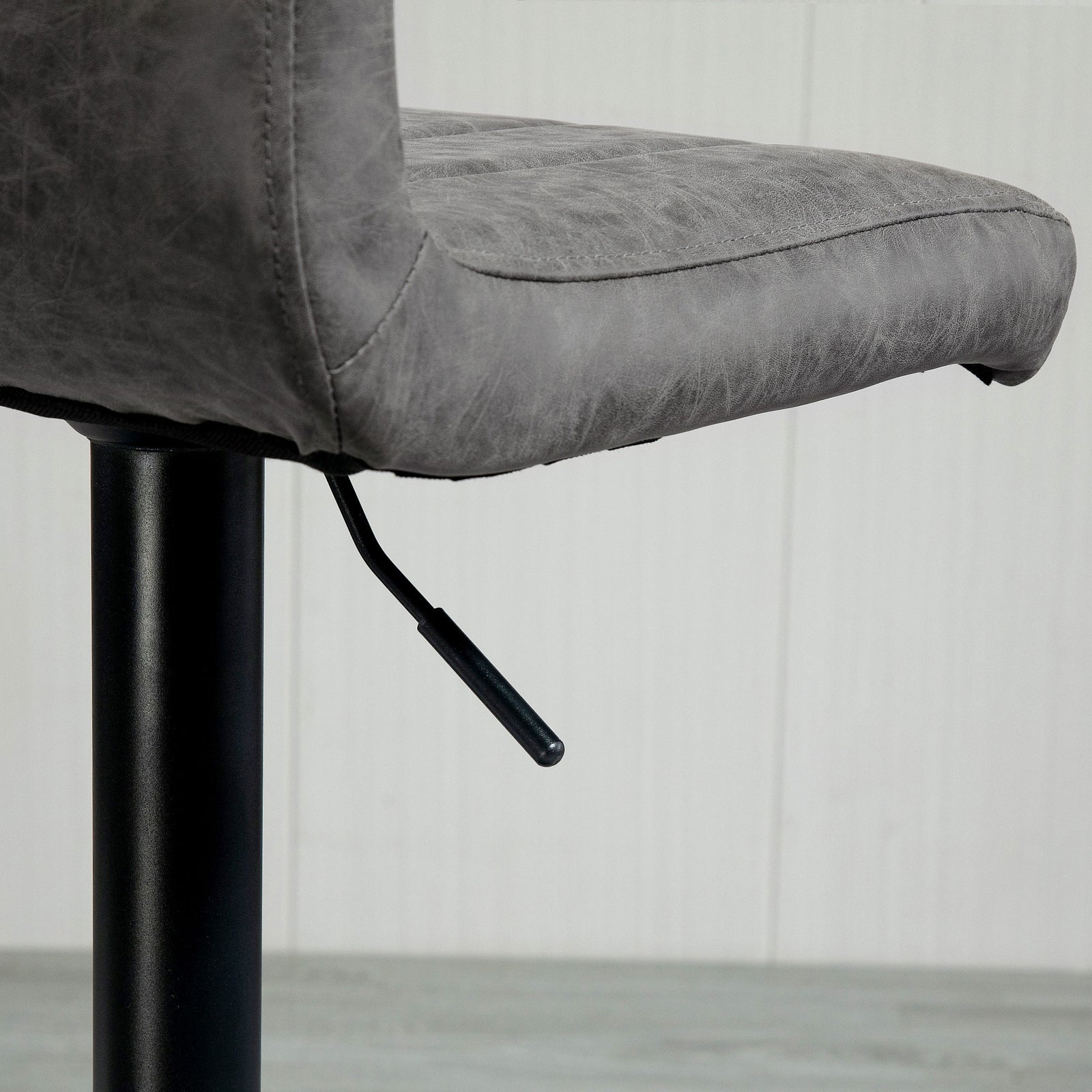 Barstools Set Of 2 Adjustable Height With Footrest