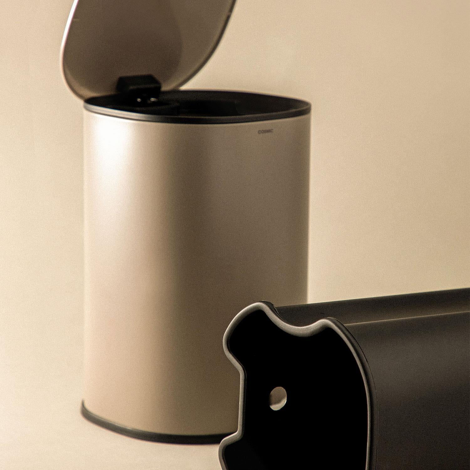 Essentials Pedal Bin | 5l Circular Trash Can With Lid | Sage Green