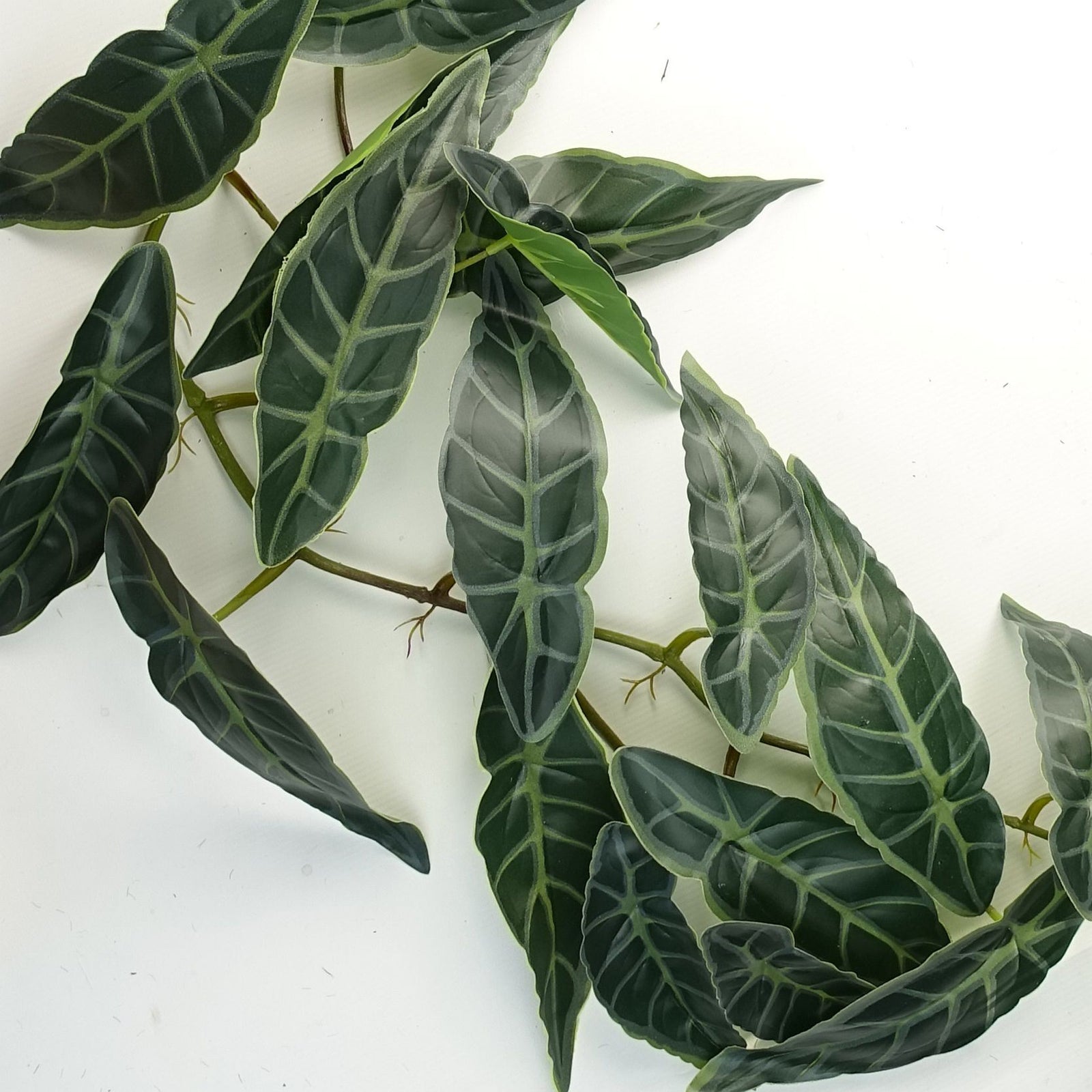 110cm Artificial Trailing Hanging Dark Natural Look  Plant Realistic