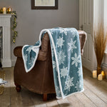 Flurry Blue Snowflake Fleece Sherpa Throw – 130 X 170cm Super Soft Winter Blanket | 130cm x 170cm | Blue