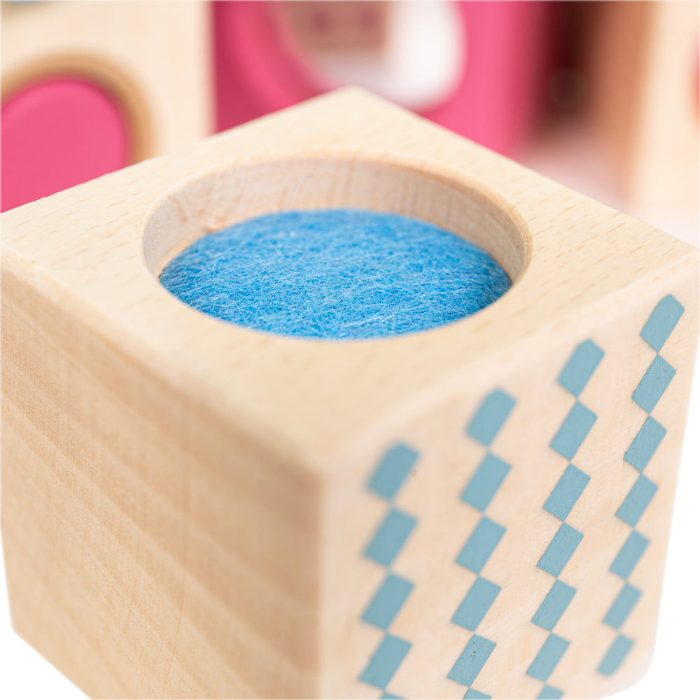 Bigjigs Toys 8 Wooden Sensory Blocks, Each With A Different Experence