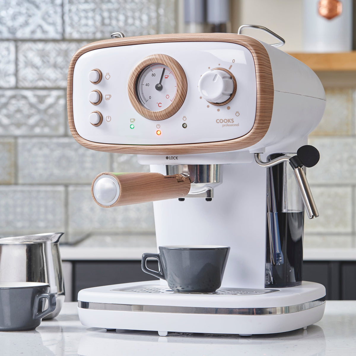15-bar Retro Espresso Coffee Machine With Steam Wand | White