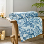 Winter Forest Woodland Fleece Throw – 140x180cm – Cosy  Animal Print Blanket | 140cm x 180cm | Ocean