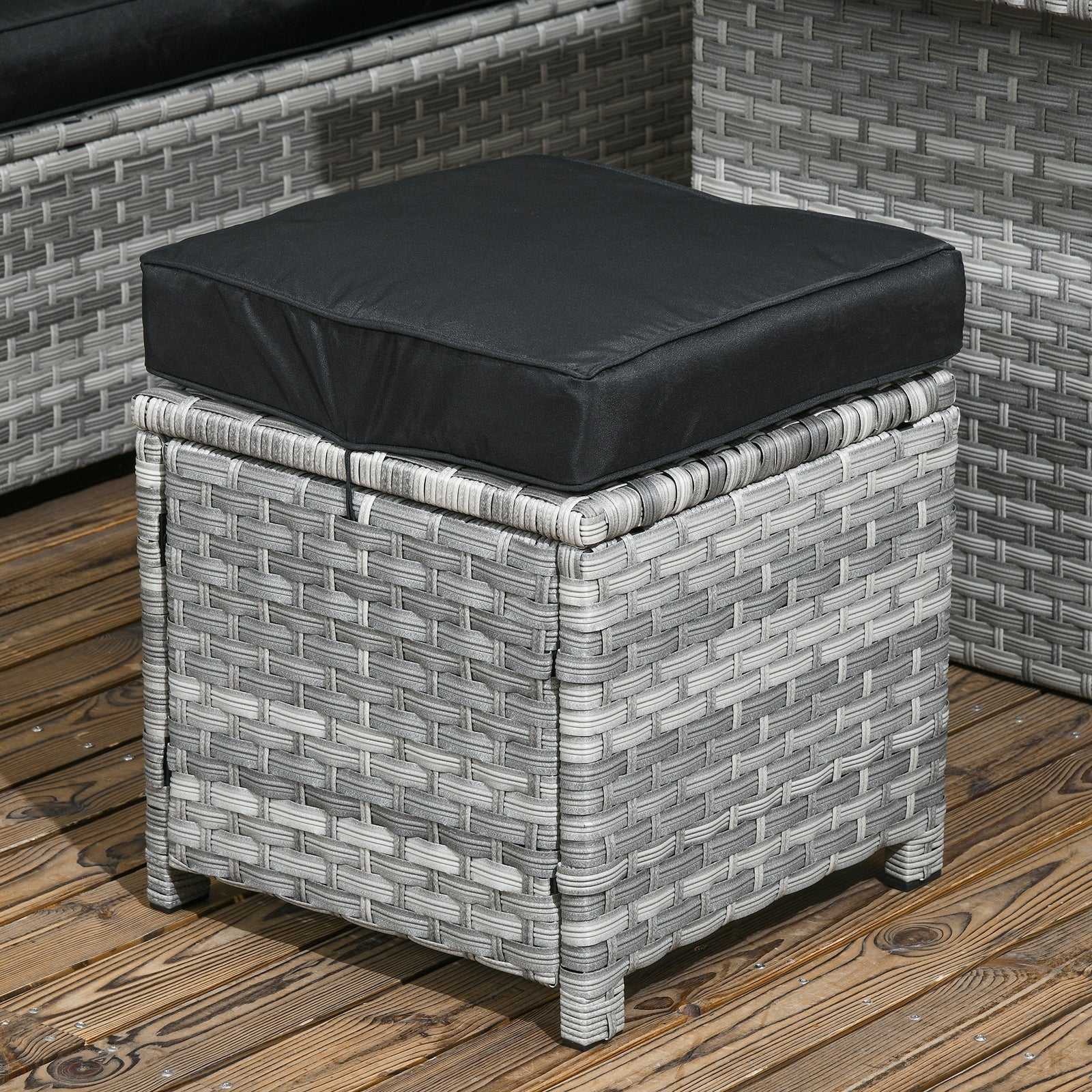 5 Pieces Rattan Set W/ Sofa, Table, Stools, Cushions
