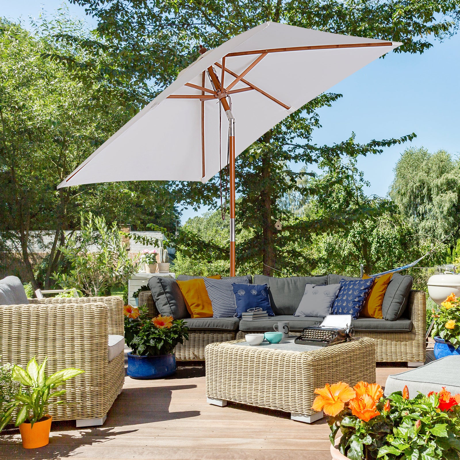 2x1.5m Wooden Patio Umbrella Parasol | Cream