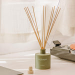 Reed Diffusor 100ml Floral Scent Jasmine, Tuberose, Essentials Collection