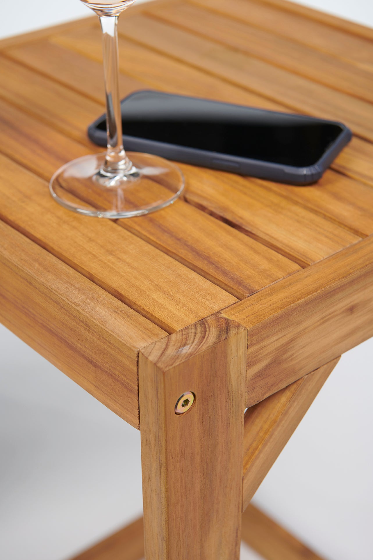 C-shaped Wooden Outdoor Side Table