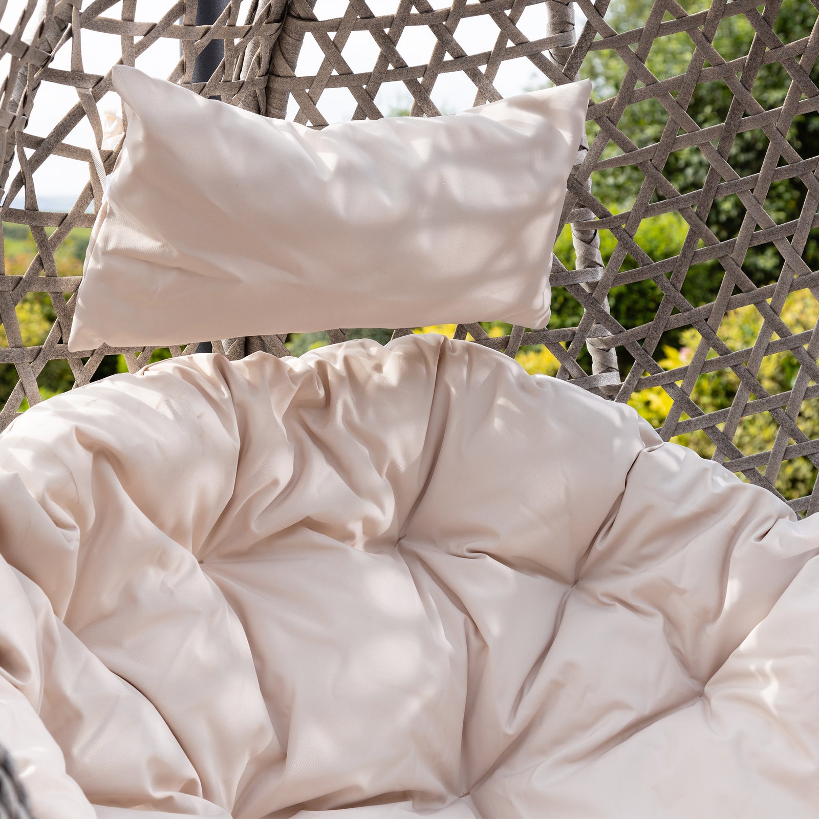 Ibstone Swing Egg Pod Chair | Cream