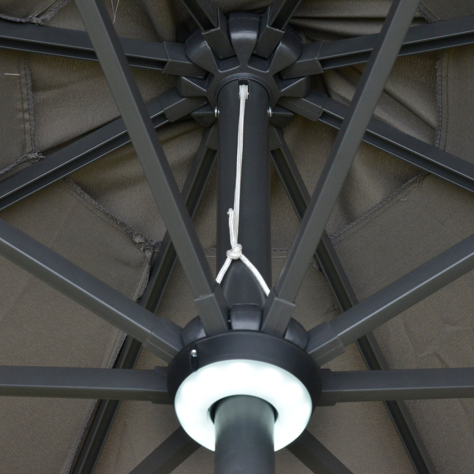 2.7m Parasol W/ Led Solar Light & Angled Canopy
