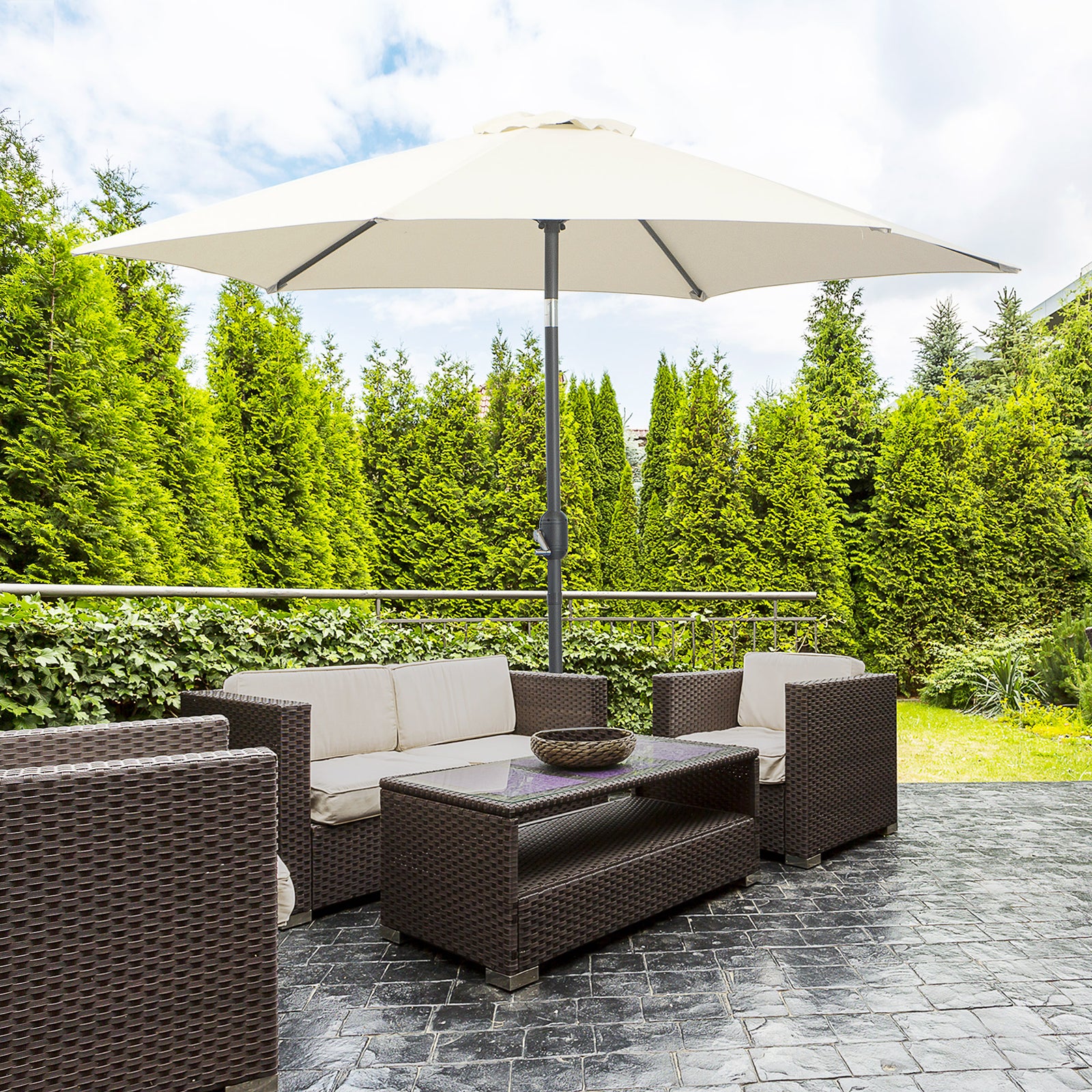 2.6m Patio Umbrella With Tilt Crank | Cream