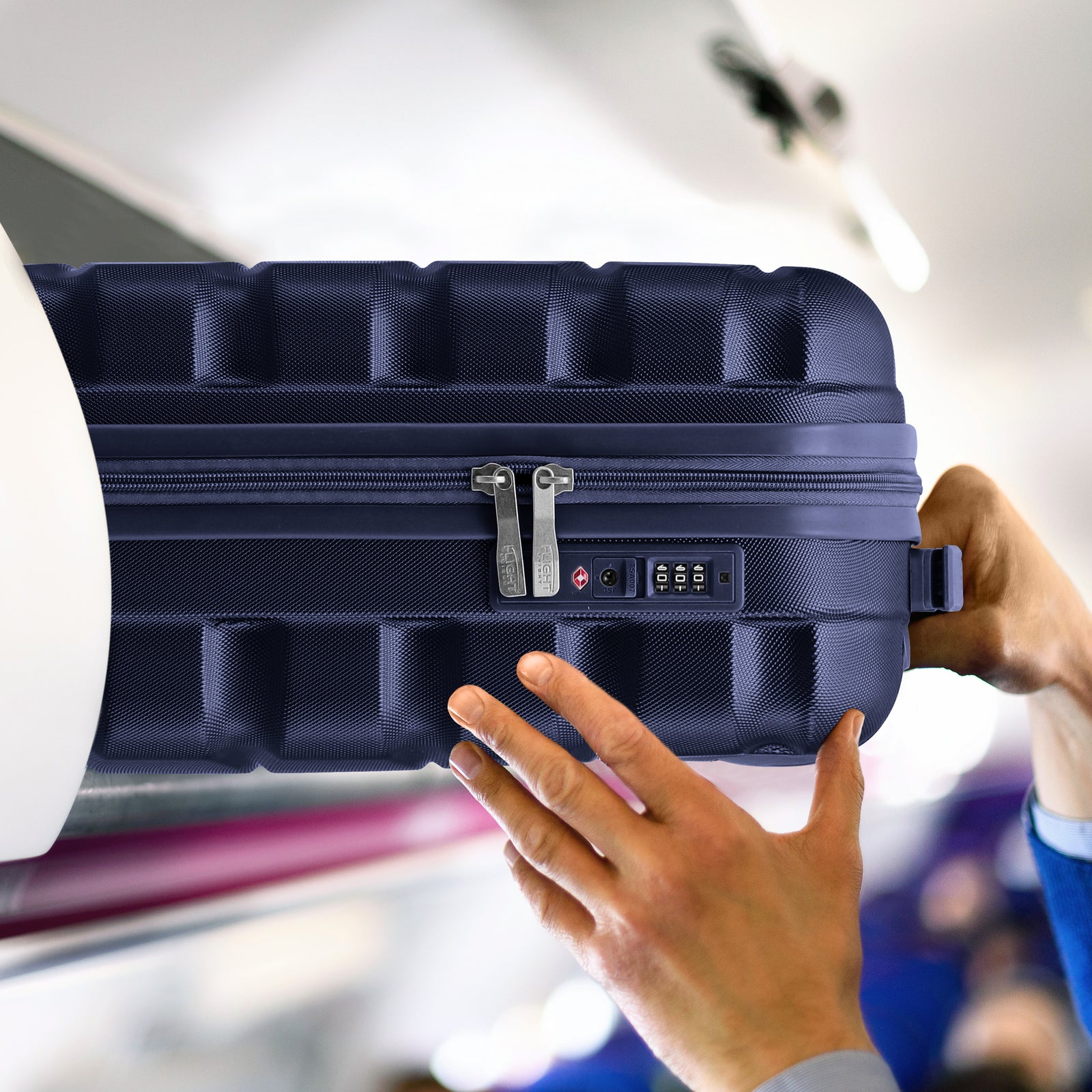 55x35x20cm Lightweight 4 Wheel Cabin Carry On Suitcase Overhead Case Approved For 100+ Airlines With Integrated Tsa Lock | 55 x 35 x 20cm | Navy Blue