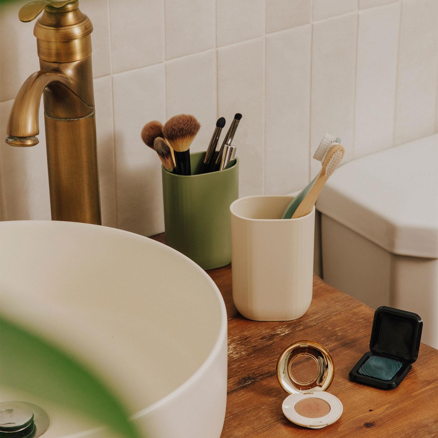 Toothbrush Holder Freestanding/wall Mounted Alife Collection | Light Grey