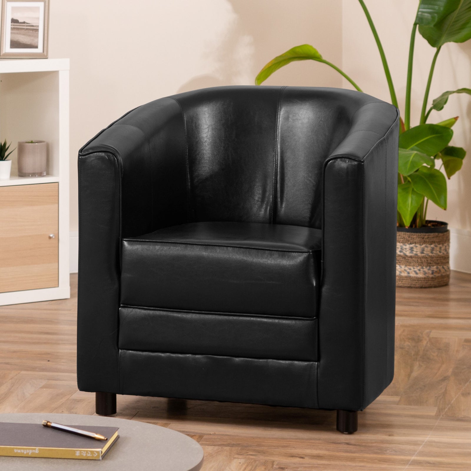 Aspen Tub Chair | 1 | Black