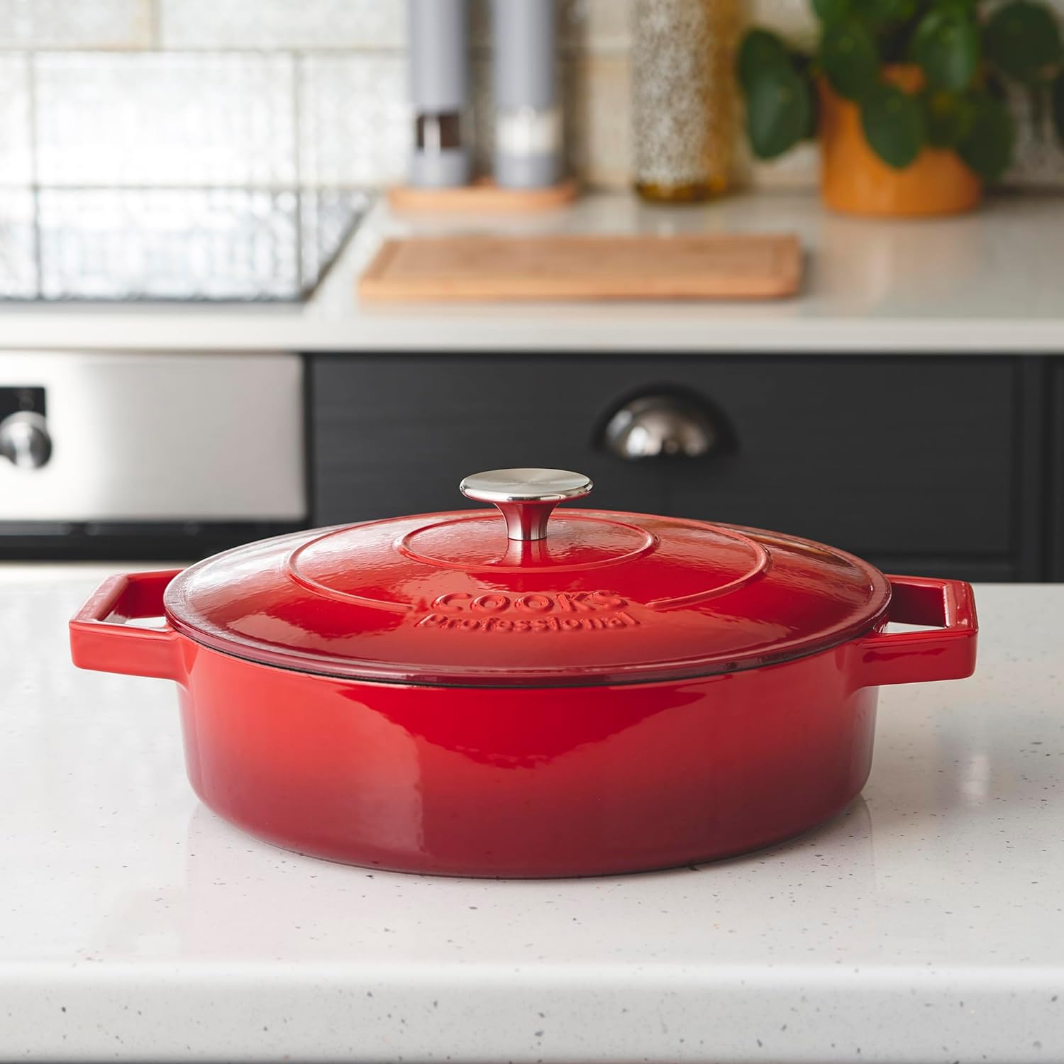 Cast Iron Casserole Set Of 2 26cm & 28cm / 4.3l & 5.8l Dishes Oven Proof Enamelled Cast Iron Pans With Lids | Red