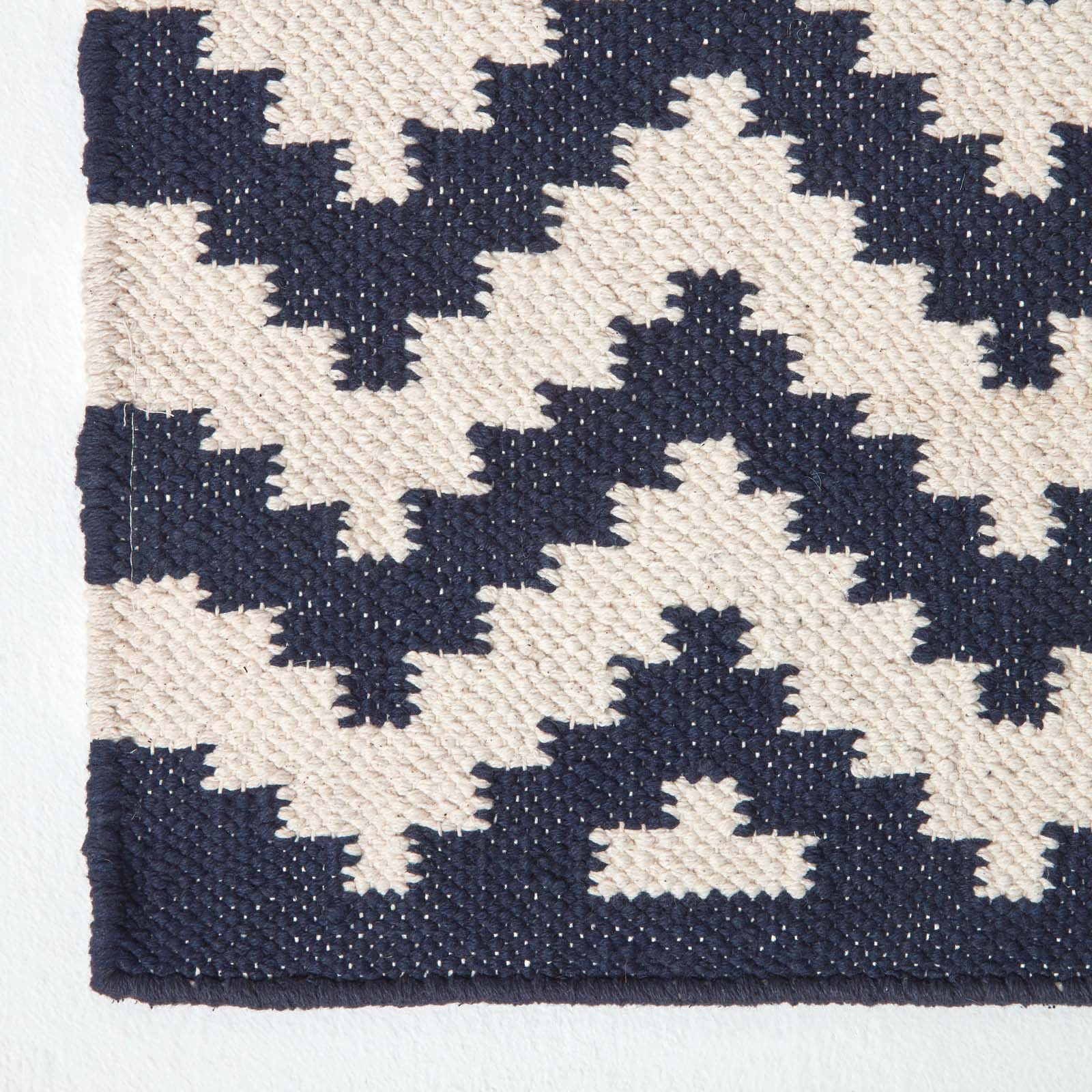 Casablanca Handwoven Zig Zag Pattern Dark Blue And White Cotton Rug | 200cm | Dark Blue