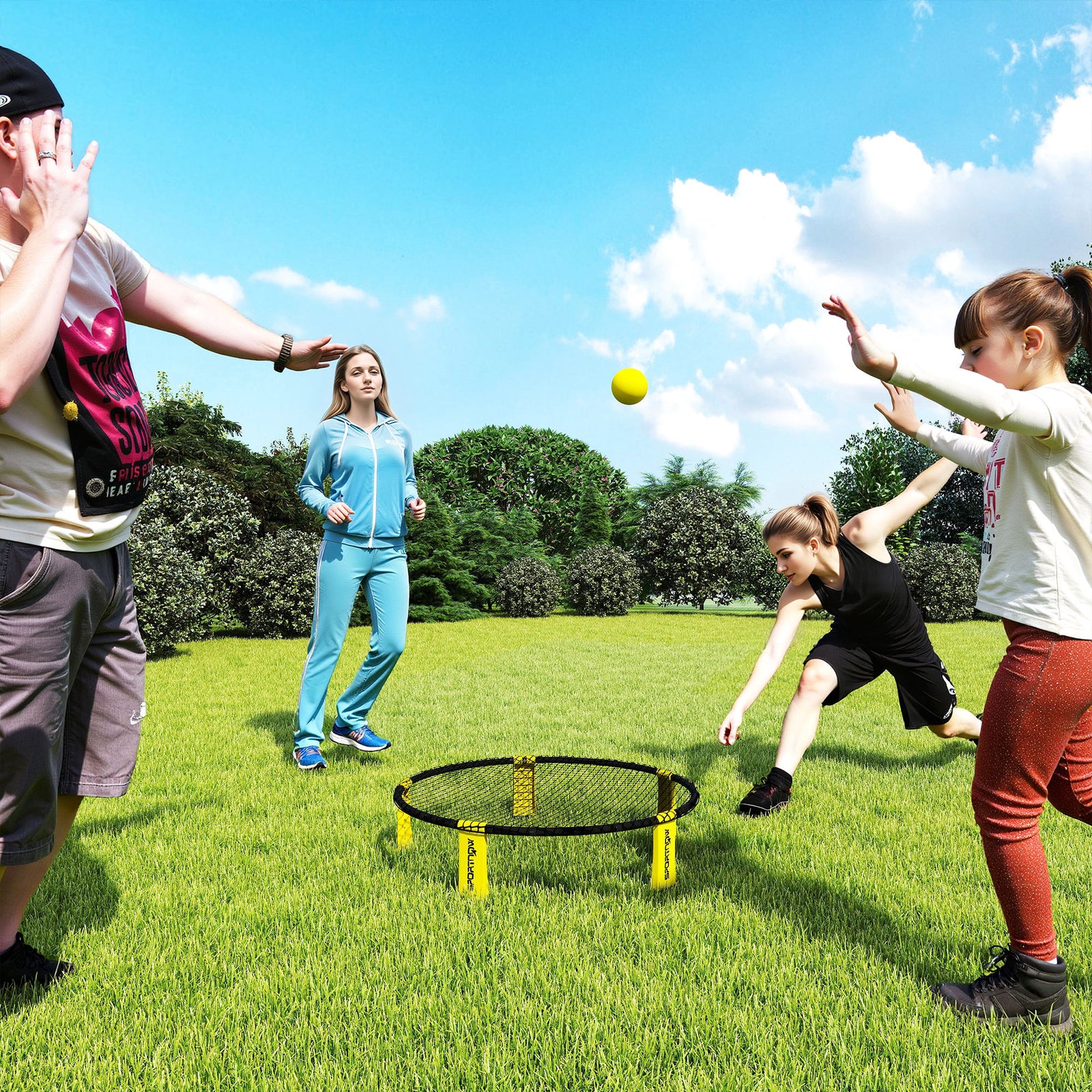 SPORTNOW Spike Game Set, Mini Beach Games Set With Net, 3 Balls And Pump