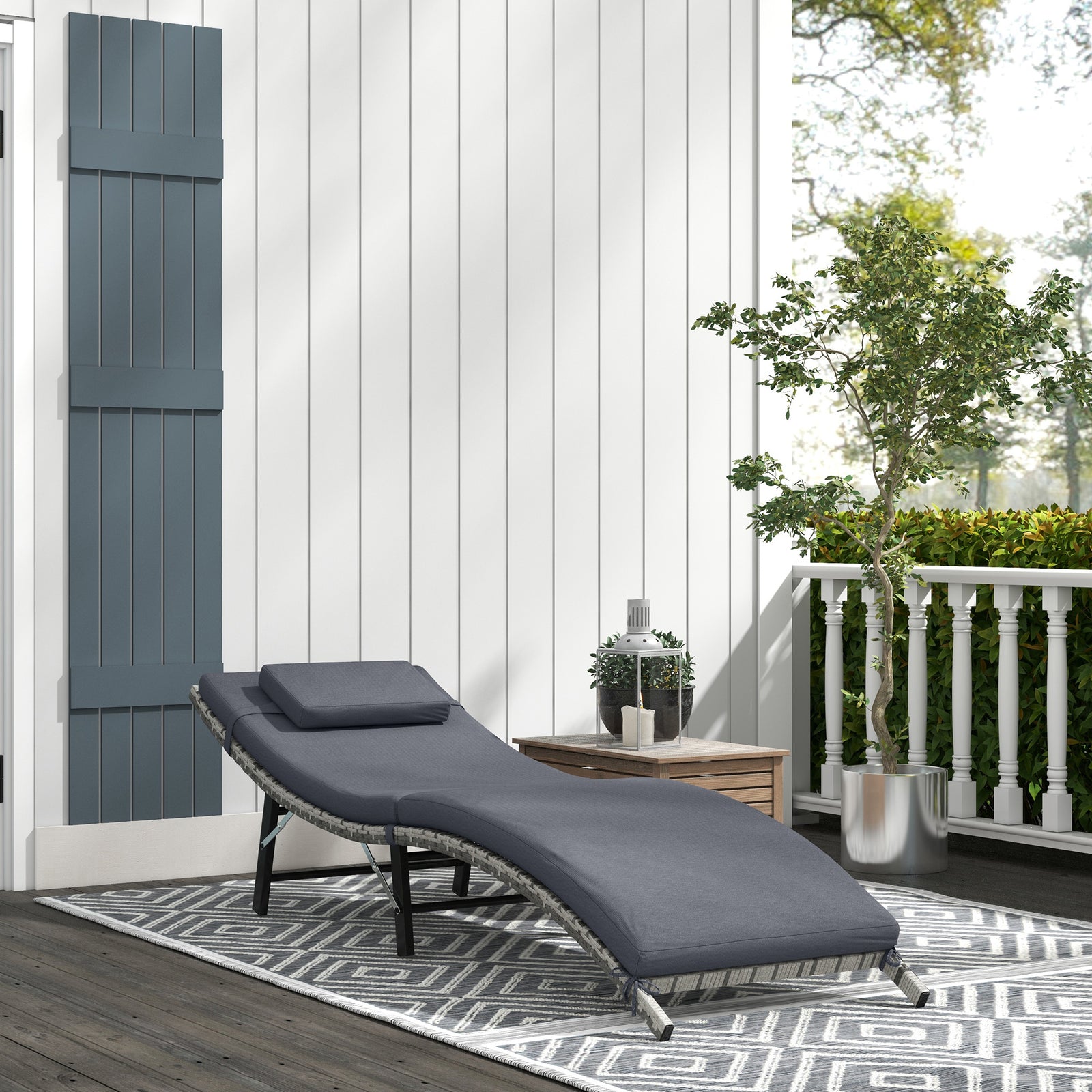 Folding Rattan Sun Lounger W/ Cushion