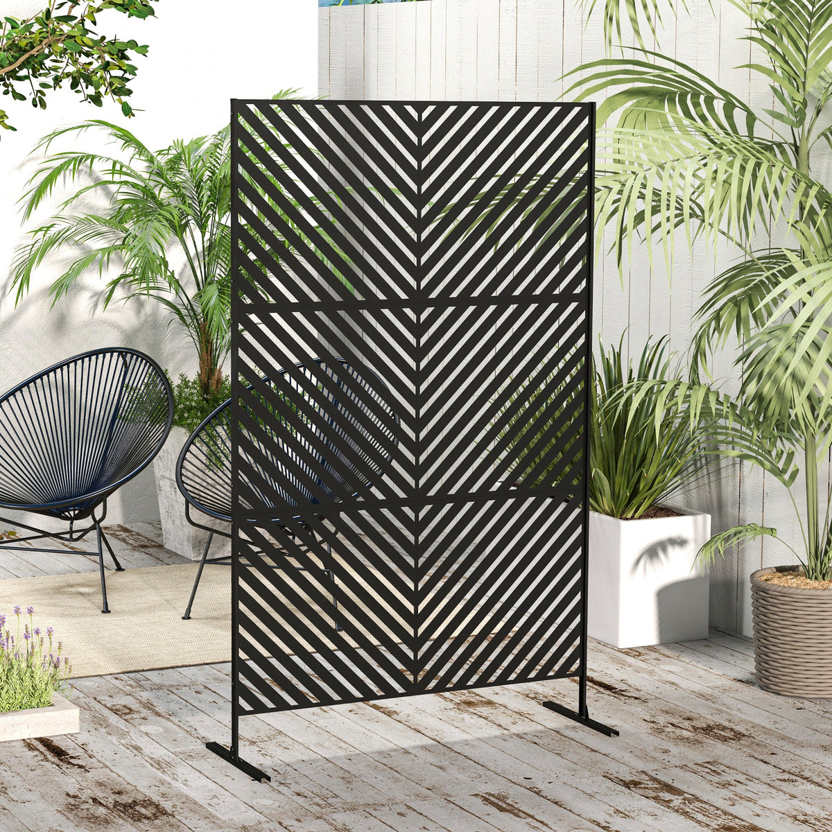 Outsunny Metal Privacy Screen W/ Expansion Screws Outdoor Divider, Triangle