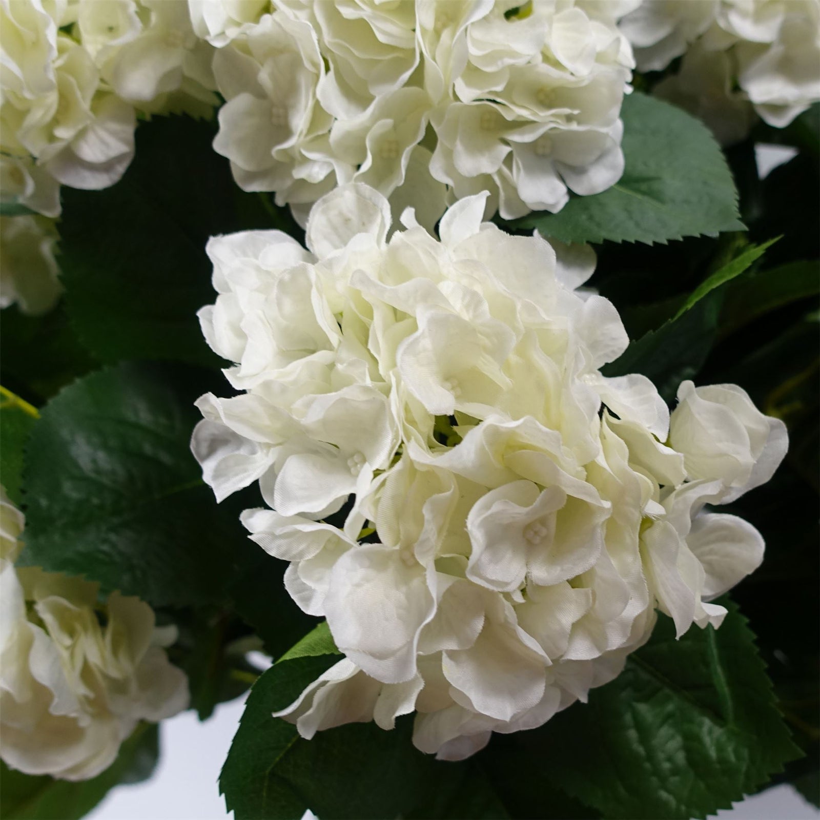 Artificial 70cm White Bush Hydrangea Plant Potted