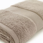 Egyptian Embrace Towels – 550gsm Egyptian Cotton, Fluffy Soft & Highly Absorbent | Face Cloth (x4) | Brown