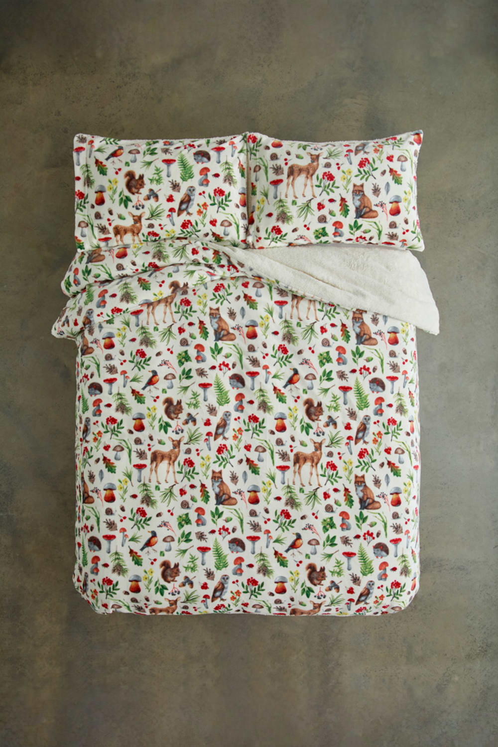 Autumn Animals Fleece Duvet Cover Set With Sherpa Reverse – Cosy Woodland Bedding | Double | Multi