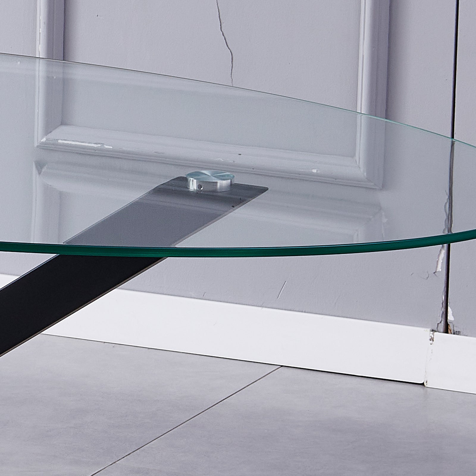 Orvino 160cm X 90cm Glass Oval Dining Table