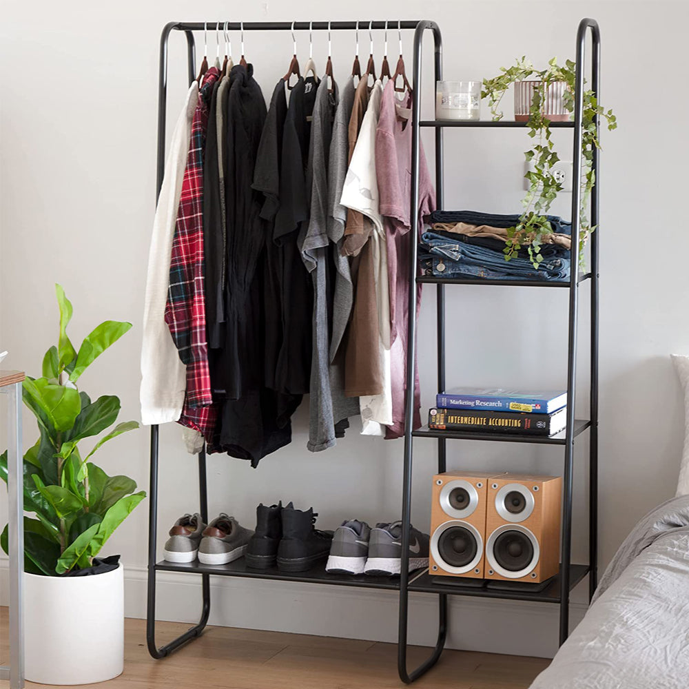 Freestanding Garment Rack In Black Metal With 1 Hanging Rod And 4 Shelves