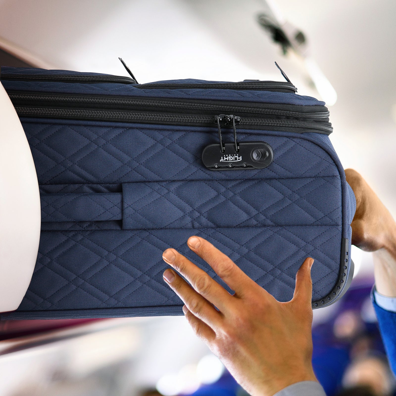 Medium 26" Lightweight 4 Wheel 800d Soft Case Quilted Suitcases Set Of 3 Anti Crack - Cabin & Hold Luggage 100+ Airlines Approved | Medium | Navy Blue