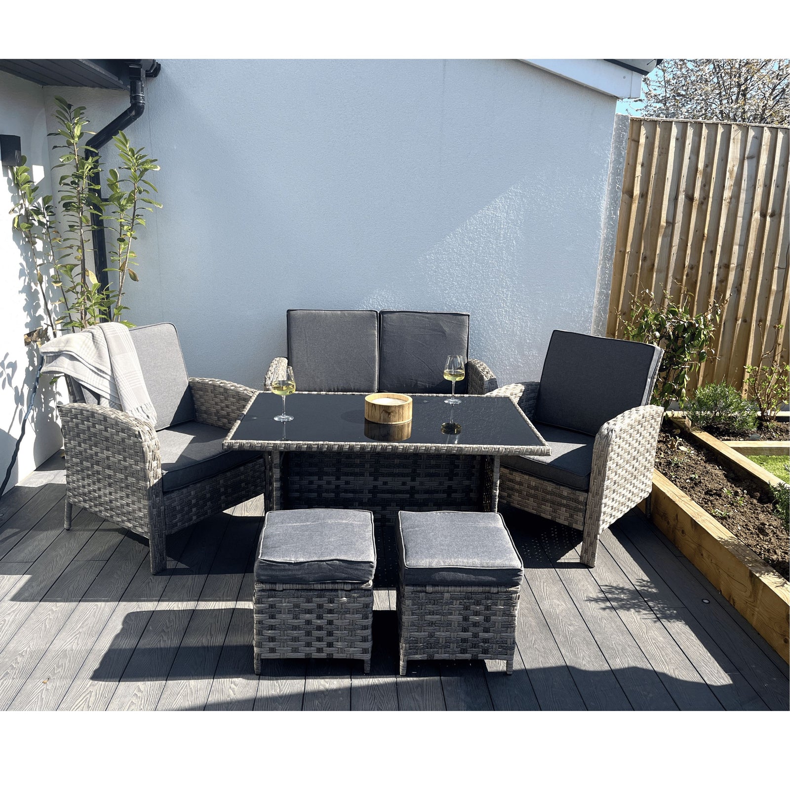 Indoor & Outdoor Living Dorchester 6-piece Rattan Wicker Relaxed Garden Dining Set