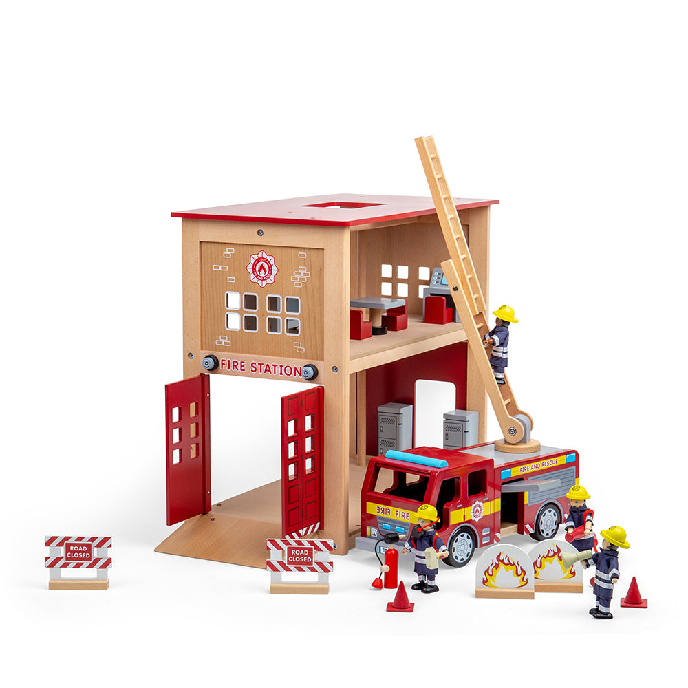 Wooden Fire Station Bundle, Includes Fire Engine & 4 Figures