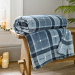 Pheasant Check Throw Navy – 140x180cm Plush Blanket | 140cm x 180cm | Navy Blue