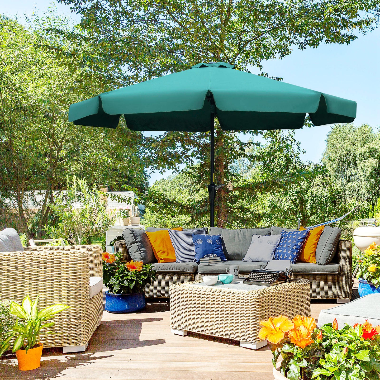 2.7m Patio Umbrella With Crank Garden Parasol | Green