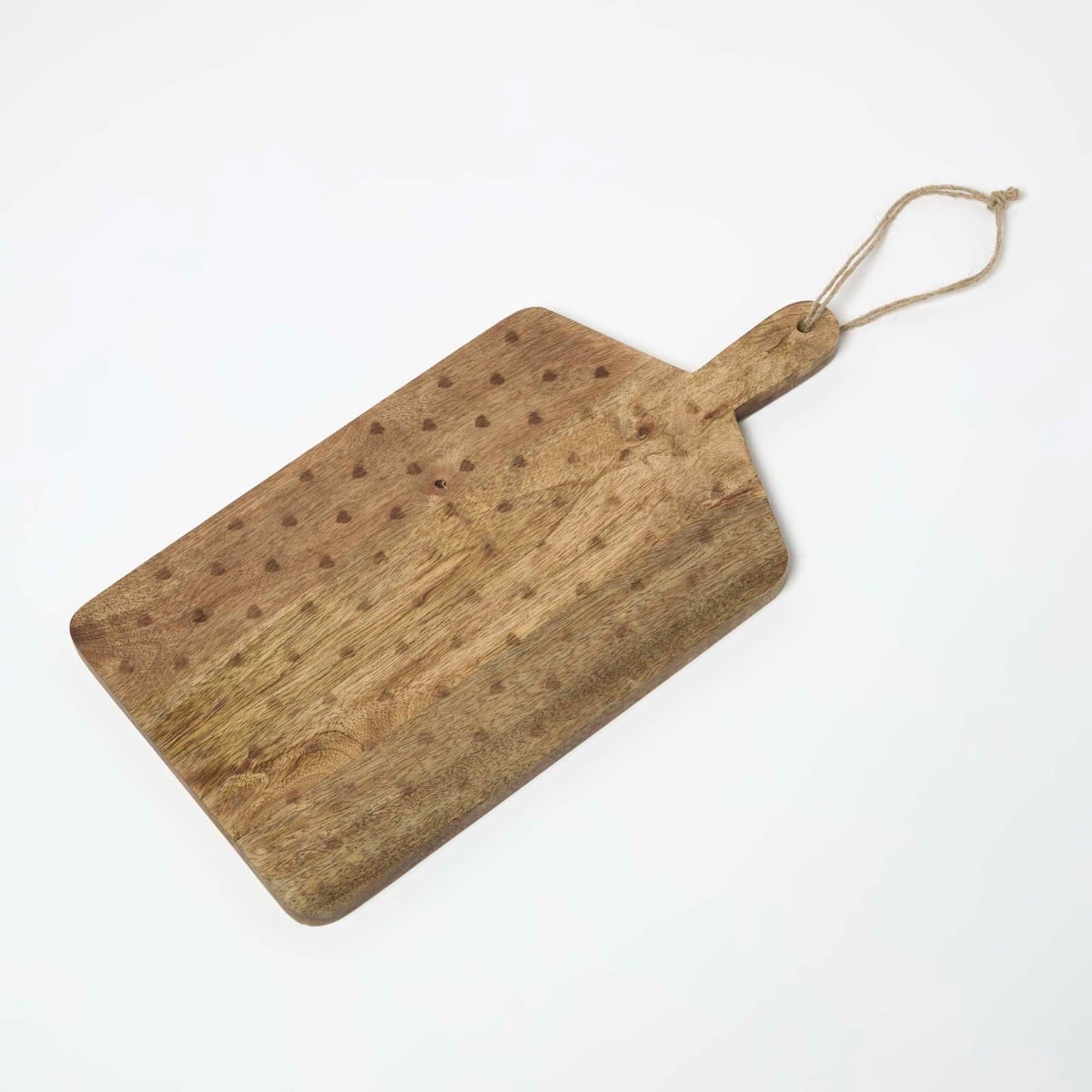 HOMESCAPES Etched Heart Mango Wood Chopping Board