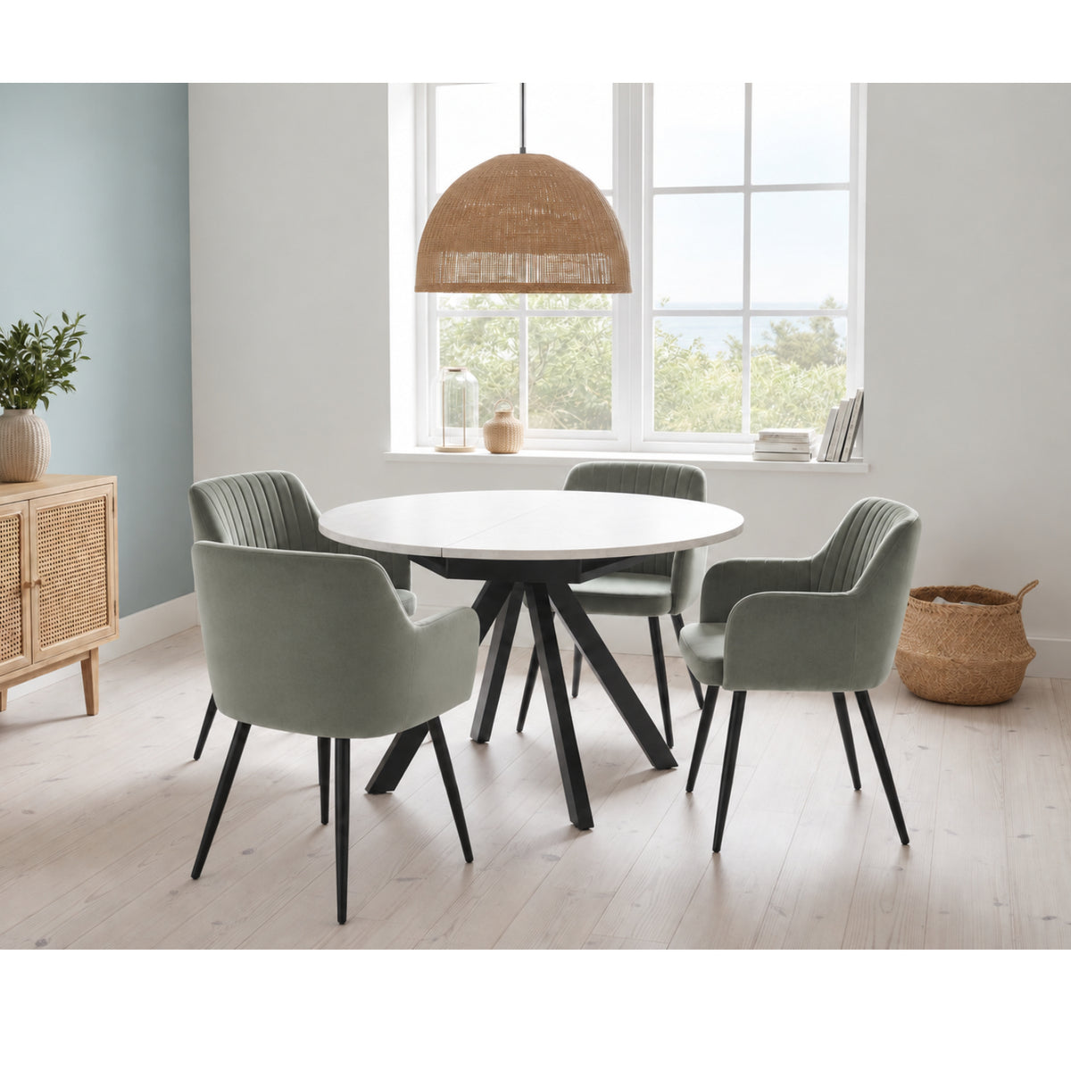 Indoor & Outdoor Living Harley Extendable Dining Table  With 4 Charlotte Velvet Chairs