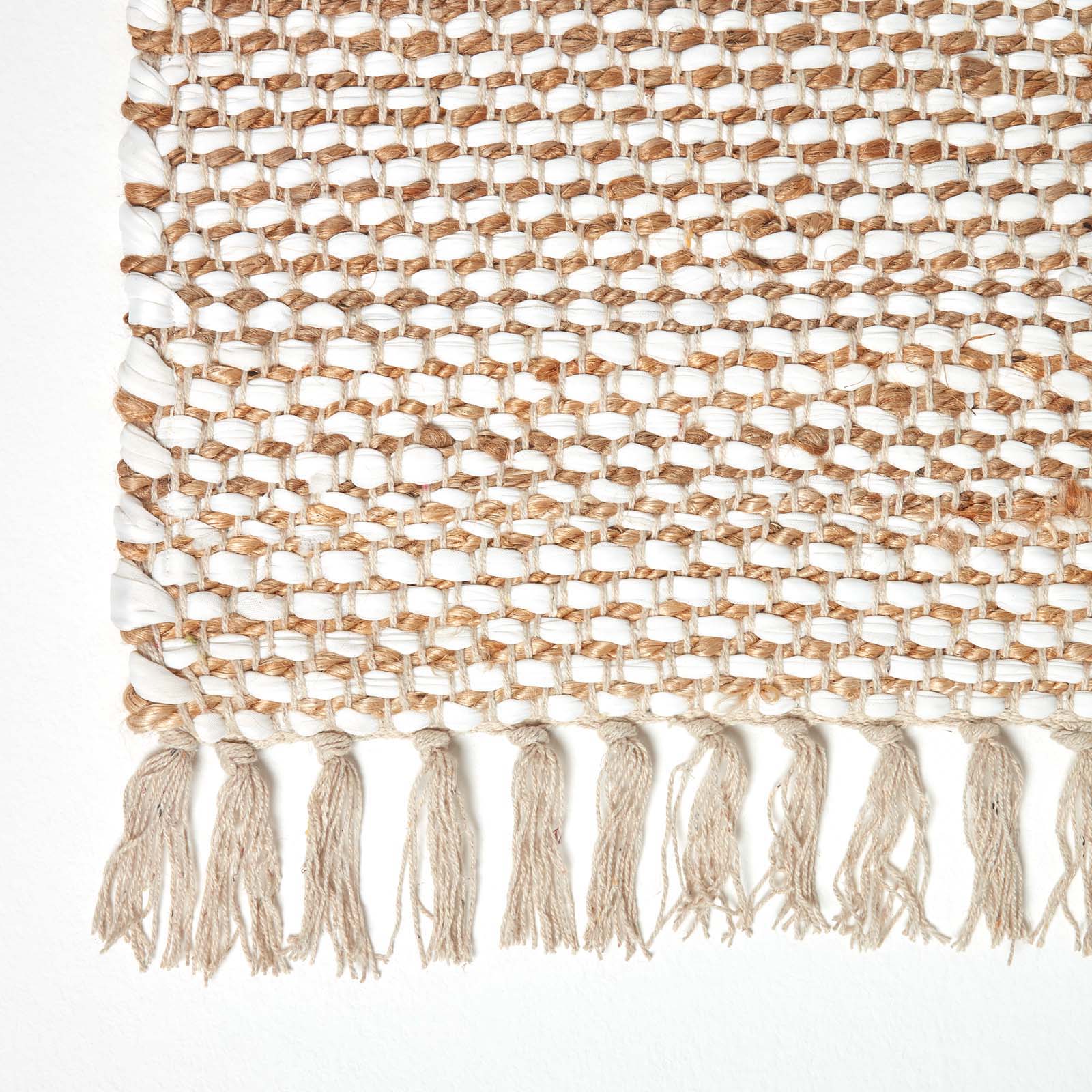 Horizon Neutral Chevron Hemp Chindi Rug | 120cm x 180cm | Natural