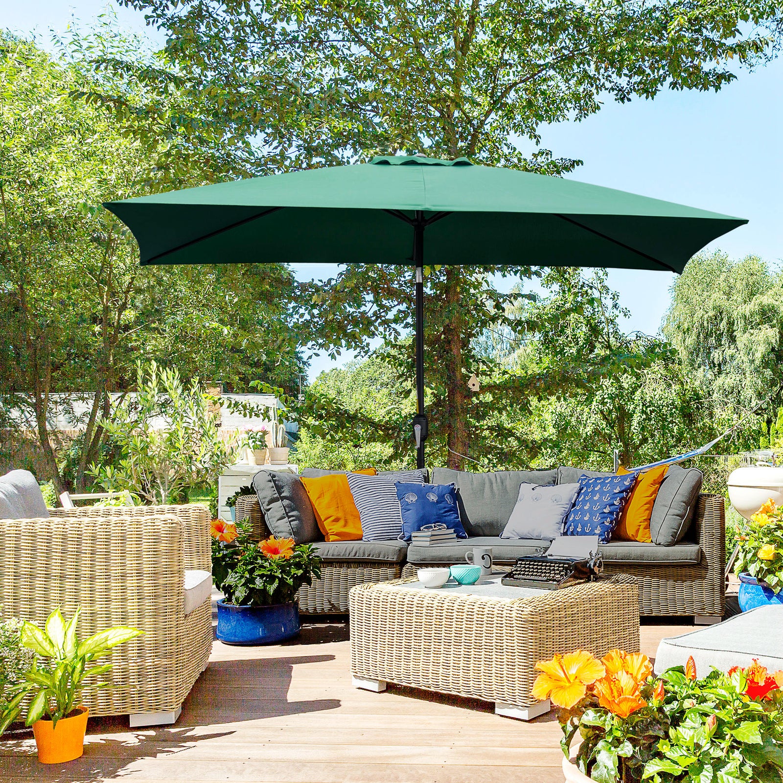3x2m Patio Umbrella Canopy Tilt Crank | Green