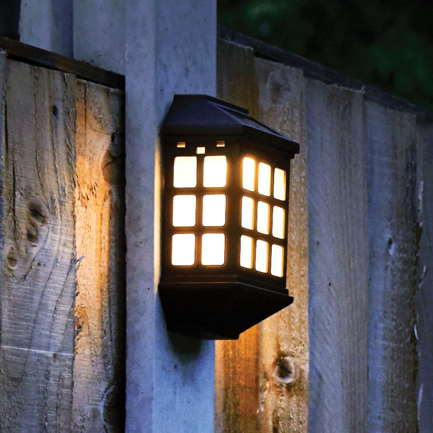 Solar Powered LED Fence Lights Deluxe Pack Of 4