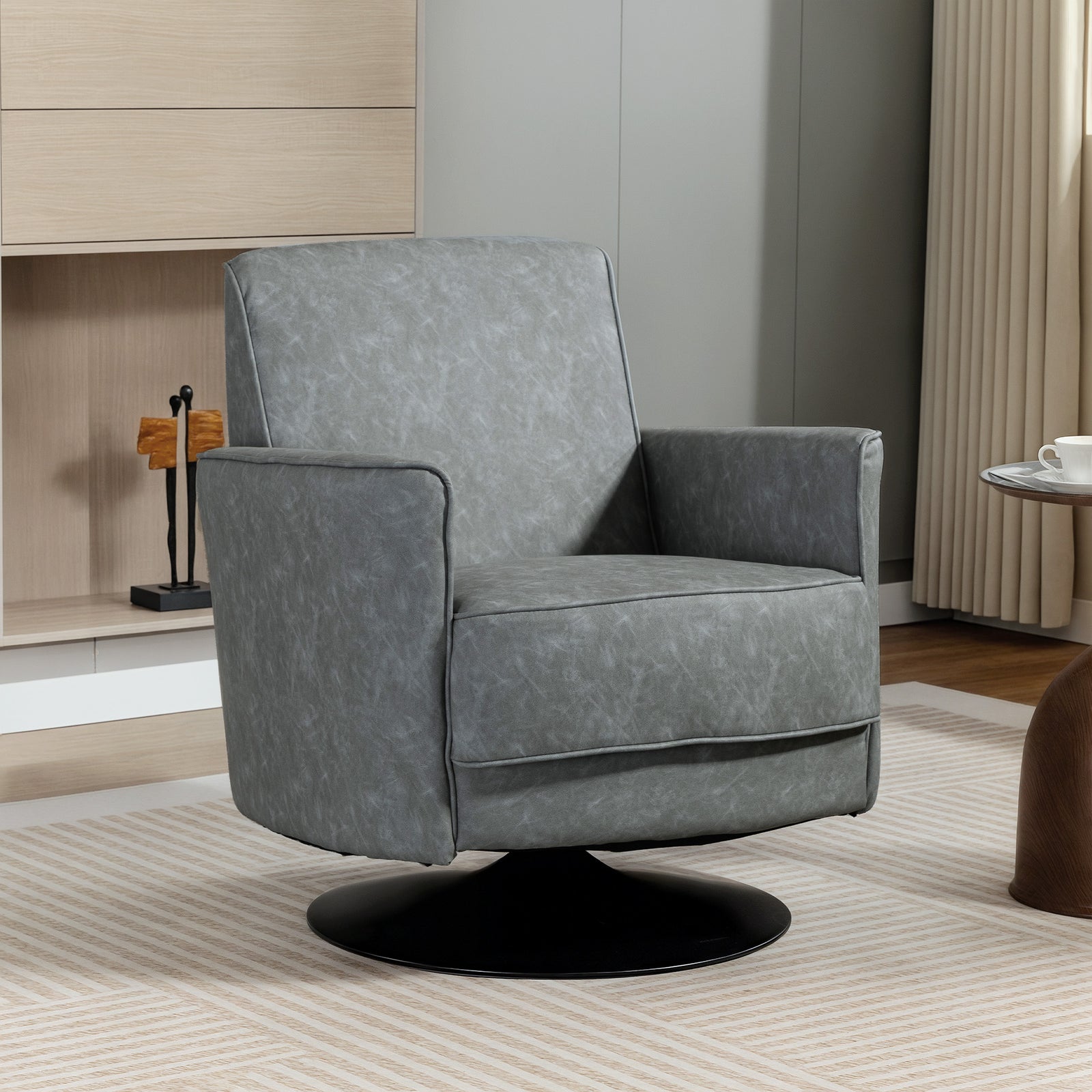 Upholstered Pu Leather Armchair For Living Room | Grey