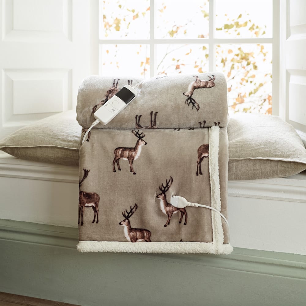 Sterling Stag Mocha Heated Sherpa Throw – 140x180cm Electric Blanket With 10 Heat Settings | 140cm x 180cm | Brown