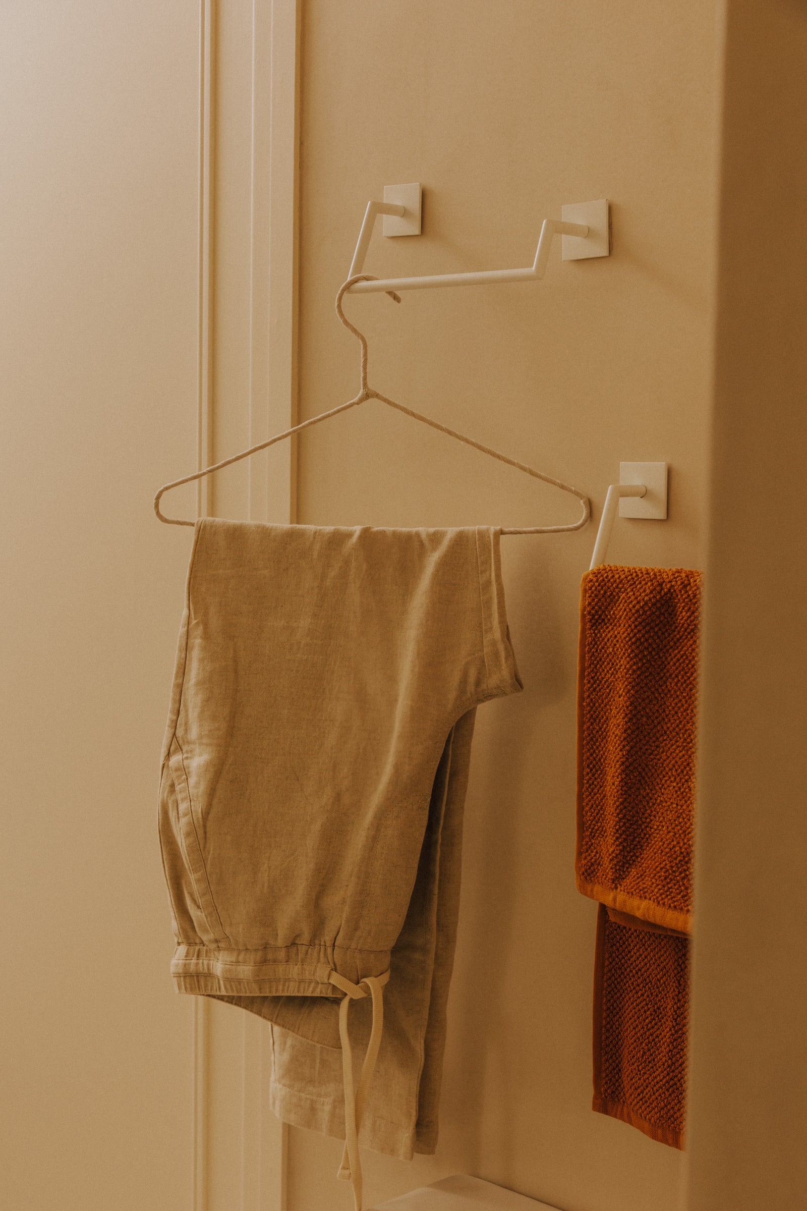 Architect Sp Double Bar Towel Rack, Matte Black, Minimalist Style