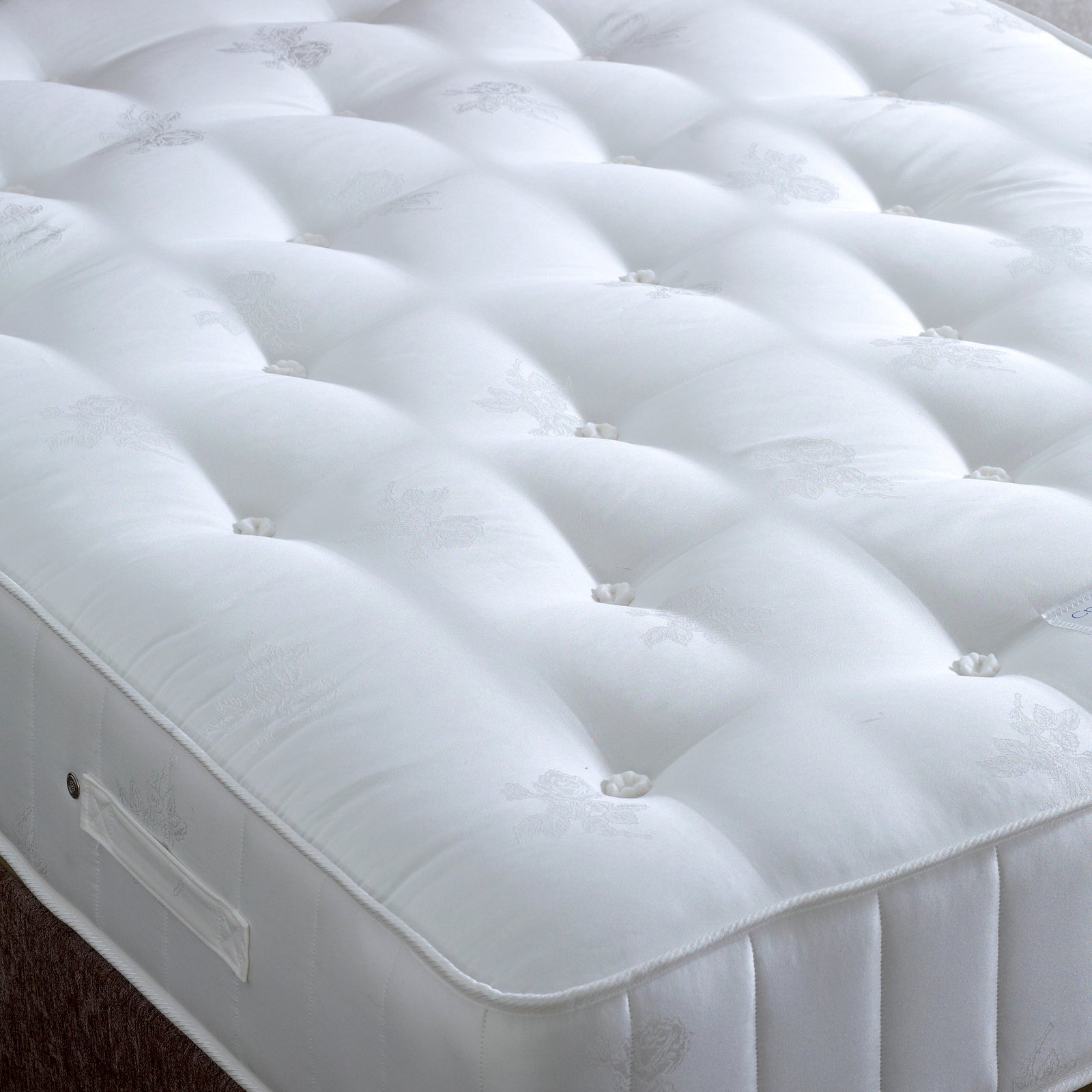 Crystal 1400 Pocket Sprung Mattress | Small Single | White