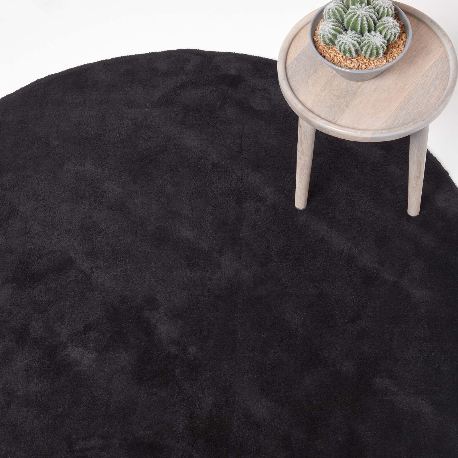 Hand Tufted Plain Cotton Large Round Rug | 150cm | Black