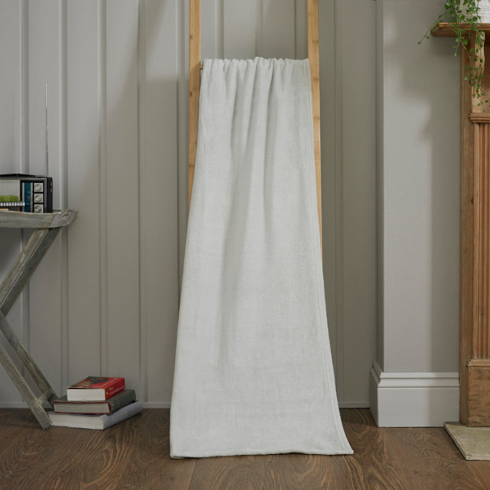 Cozy Touch Supersoft Plush Throw | 127cm x 152cm | Silver